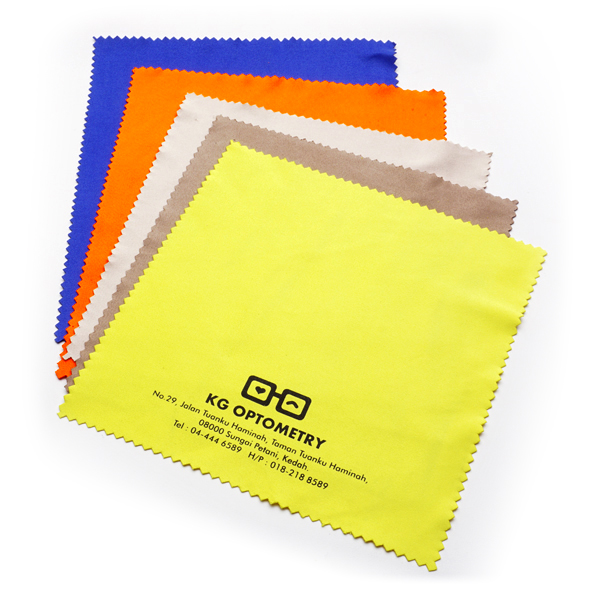 Packaging microfibre cloth q5 (15 x 15 cm or 15 x 18 cm) with printing featured